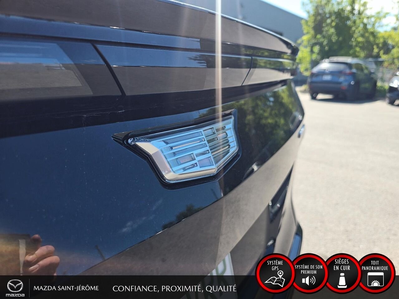 Cadillac LYRIQ 2025 Noir Ste-Agathe des Monts - photo #7