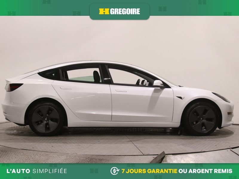2021 Tesla Model 3 White Laval - photo #10