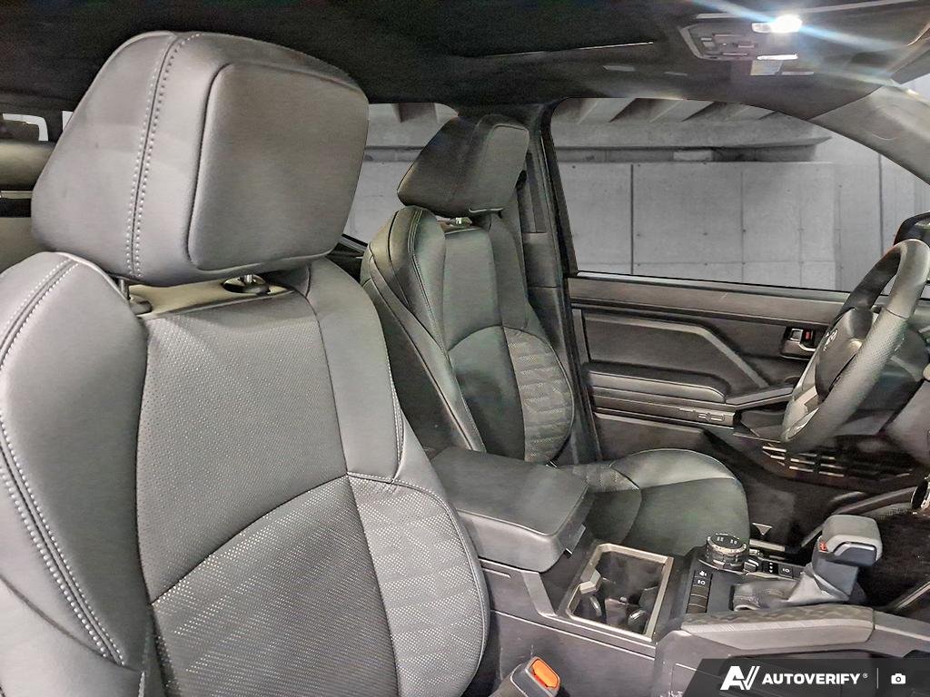 2025 Toyota Tacoma S2502517 | 4x4 Double Cab Auto | LB5JNA Black Edmonton - photo #20