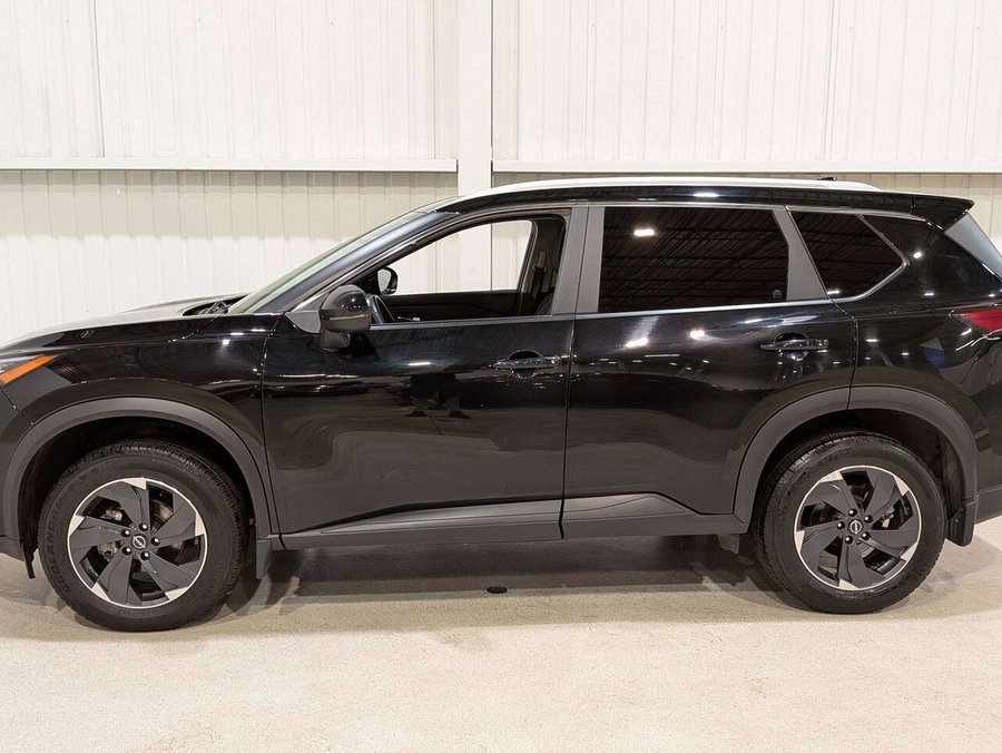 Nissan Rogue AWD SV Moonroof 2024 Noir