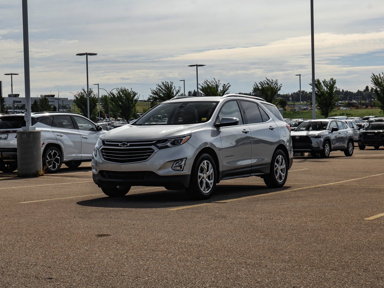 2021 Chevrolet Equinox AWD 4dr Premier Grey Sherwood Park - photo #3