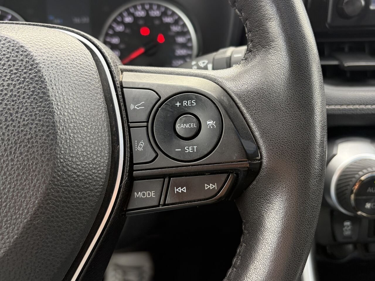 2022 TOYOTA RAV4 XLE PREMIUN XLE TI Grey Gatineau - photo #6