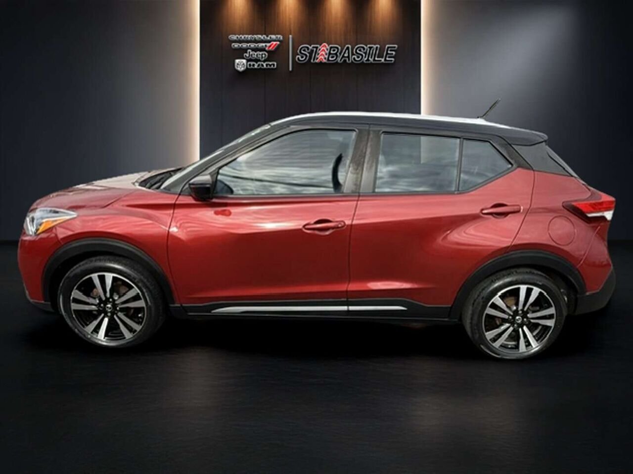 2019 Nissan Kicks Red Saint-Basile-le-Grand - photo #22