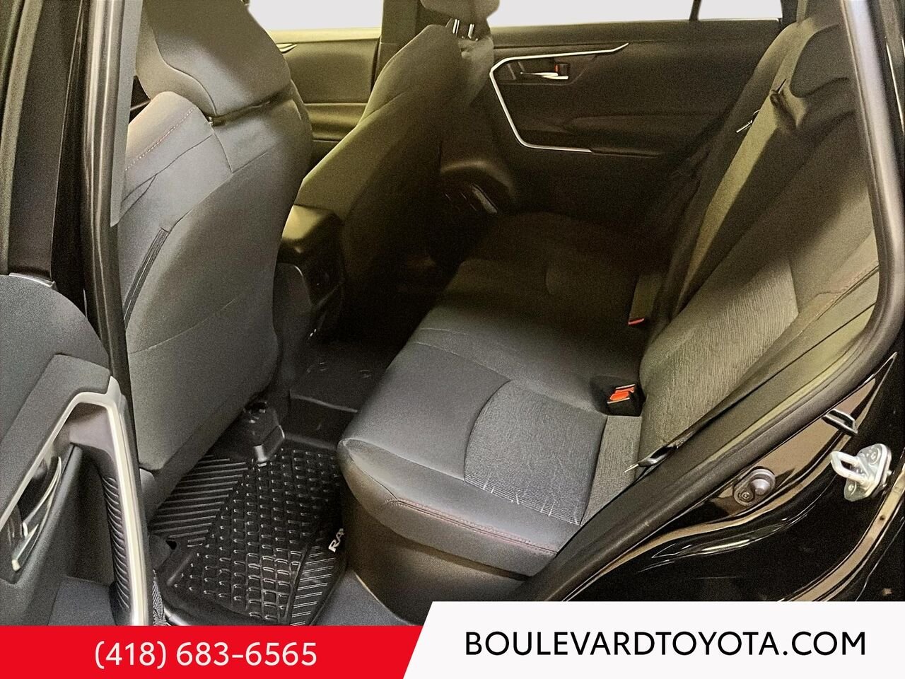 Toyota RAV4 PRIME 100266A-57 | SE 2024 Noir Québec - photo #19