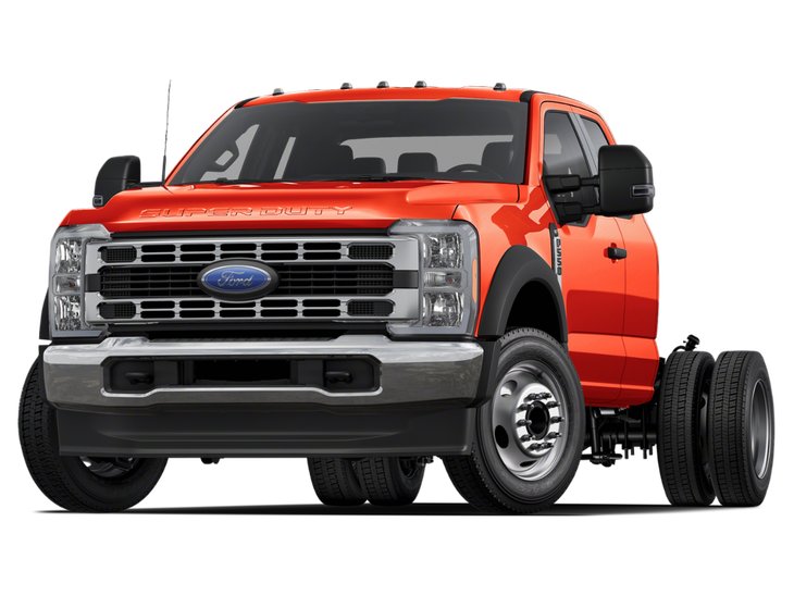 2026 Ford Super Duty F-550 DRW Chassis-Cabs XL