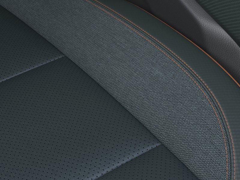 2025 GMC Acadia AT4 White Frost Tricoat Saint-Eustache - photo #20