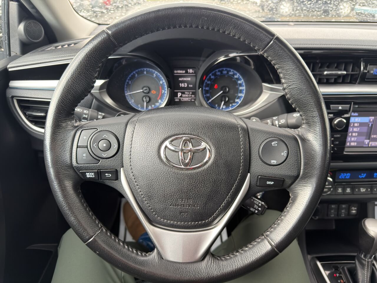 Toyota Corolla 2016 Bleu Thetford Mines - photo #15