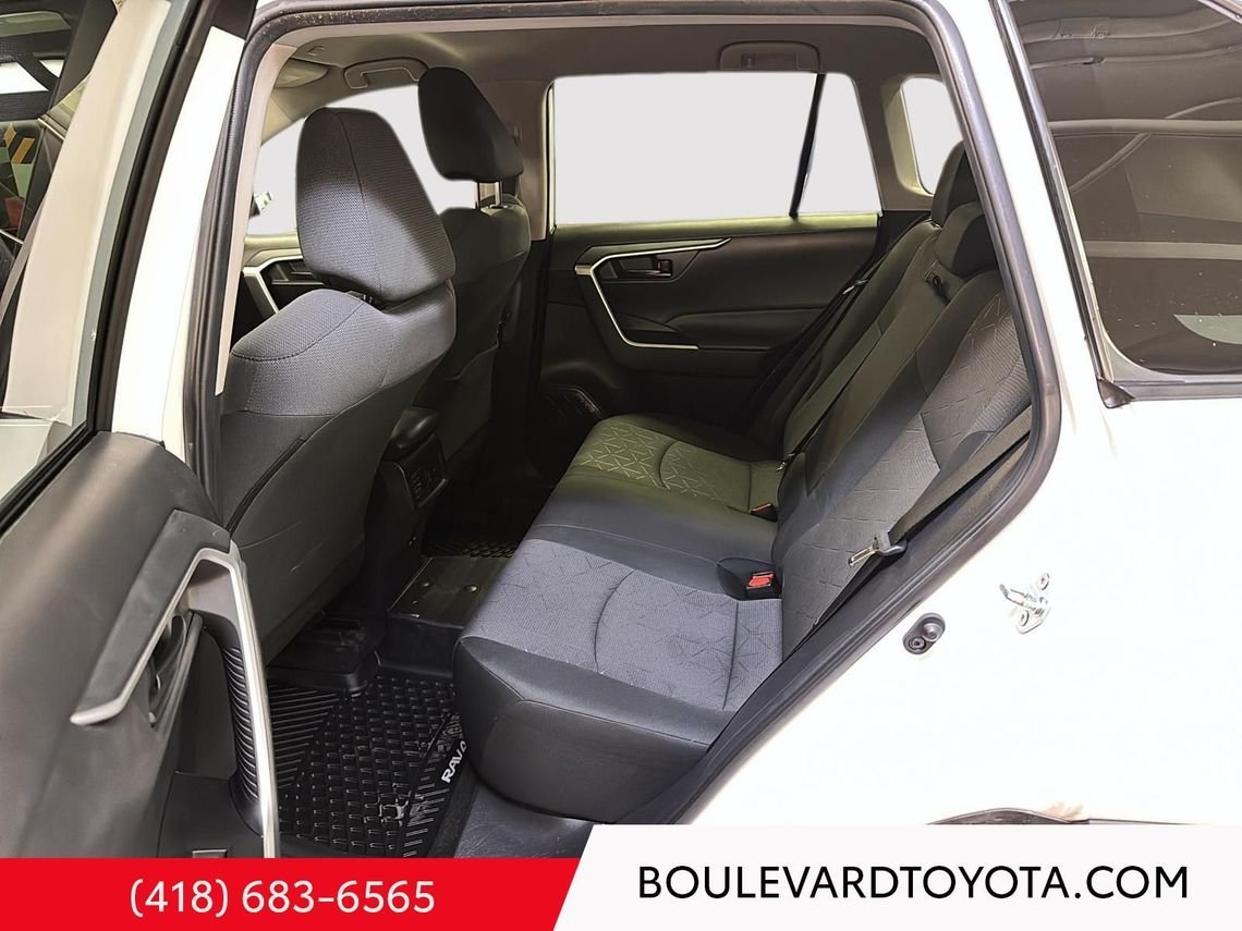 2024 Toyota RAV4 531707-82 | LE, AWD White Québec - photo #23