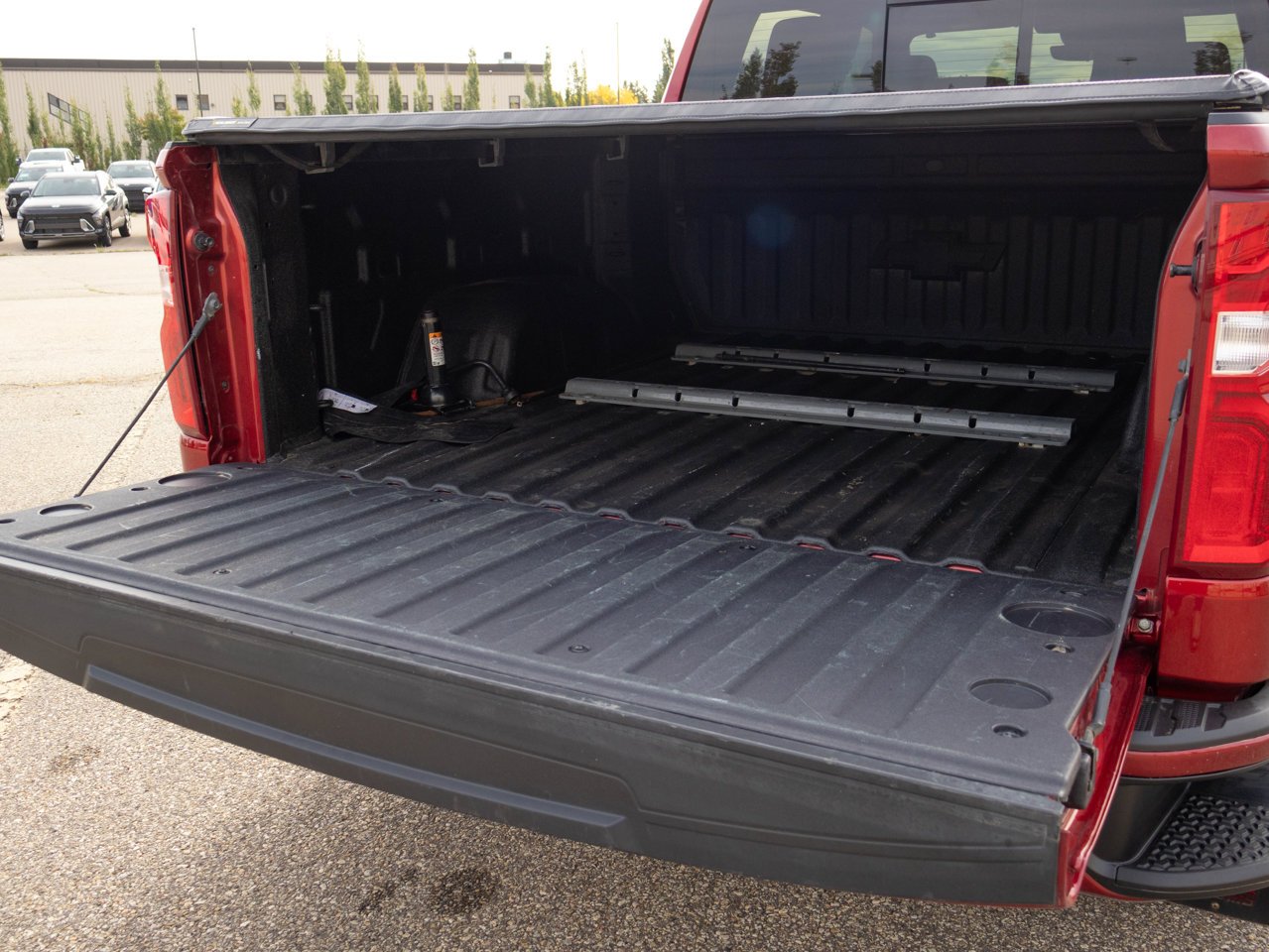 2025 Chevrolet Silverado 1500 4WD Crew Cab 147 High Country Red Sherwood Park - photo #14