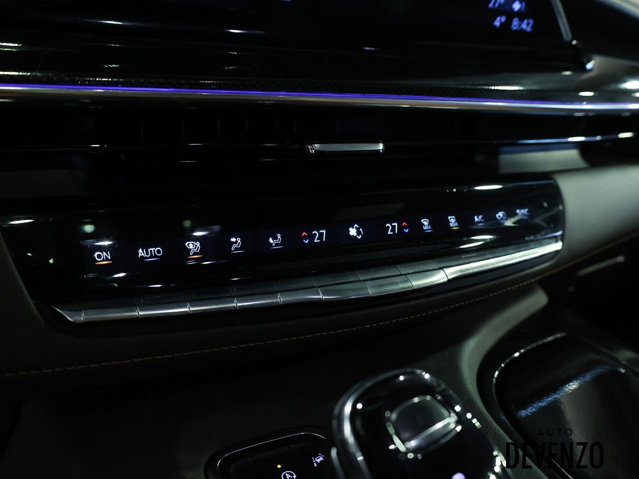 Cadillac Escalade 2022 Blanc Saint-Eustache - photo #16