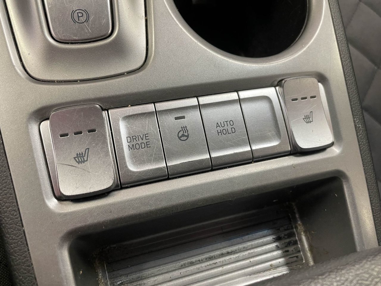 2023 Hyundai Kona Electric PREFERRED *CHARGE RAPIDE* SIEGES CHAUF *REG ADAPT Red Saint-Jérôme - photo #11