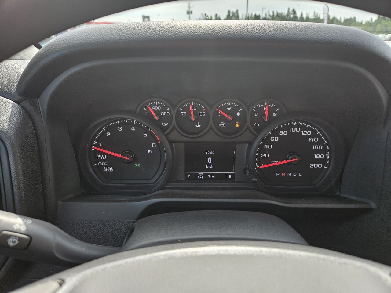 Chevrolet Silverado 1500 Custom Trail Boss cabine multiplace 4RM 157 po 2026 Gris sterling métallisé Thetford Mines - photo #6