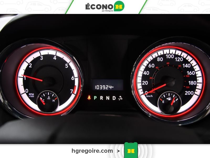 2016 Dodge GR Caravan White Laval - photo #8
