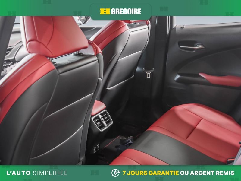 Lexus UX 2020 Blanc Blainville - photo #24