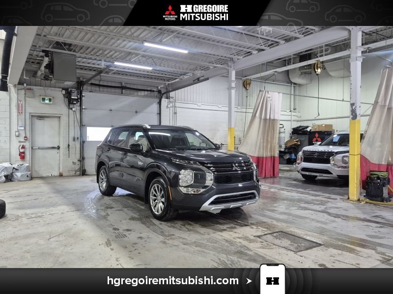 2025 Mitsubishi Outlander Plug-In Hybrid Grey Blainville - photo #0