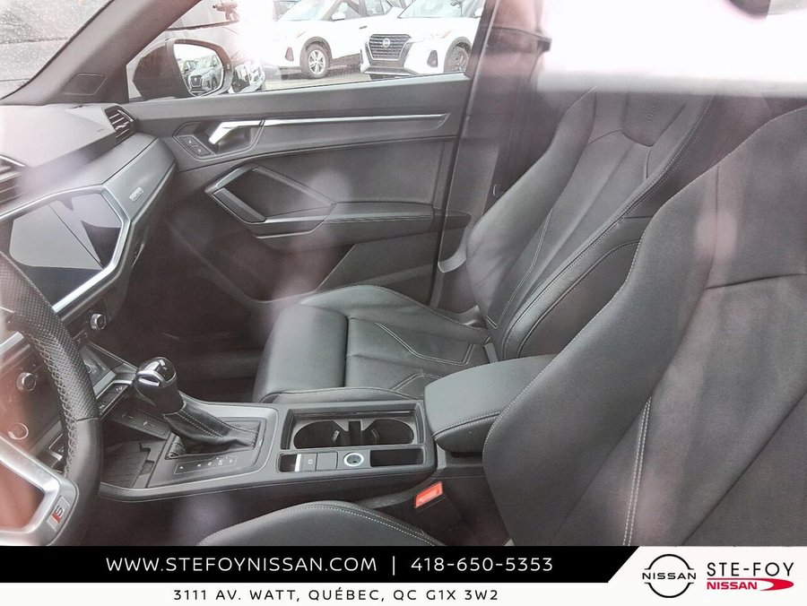 Audi Q3 PROGRESSIV S-LINE S6852 2024 Gris