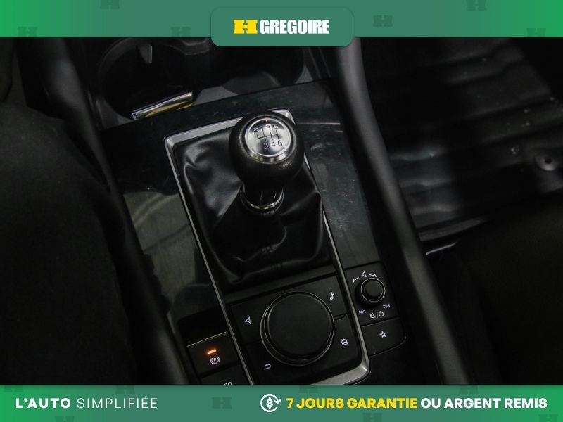 2020 Mazda 3 Grey Laval - photo #17