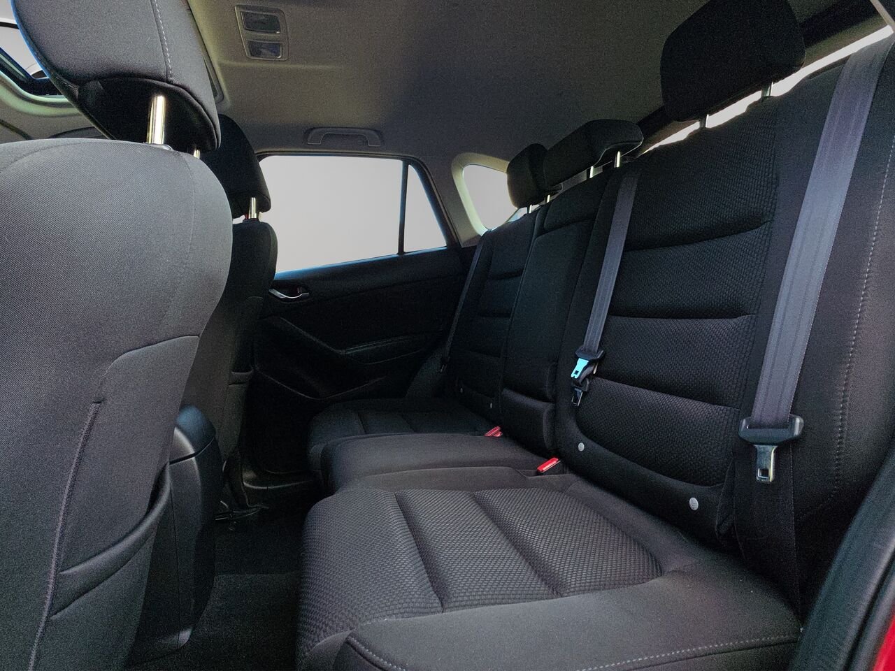 2016 Mazda CX-5 TOURING, Toit ouvrant électrique, sièges avant chauffants, MOTEUR REMPLACÉ Red Val-David - photo #15