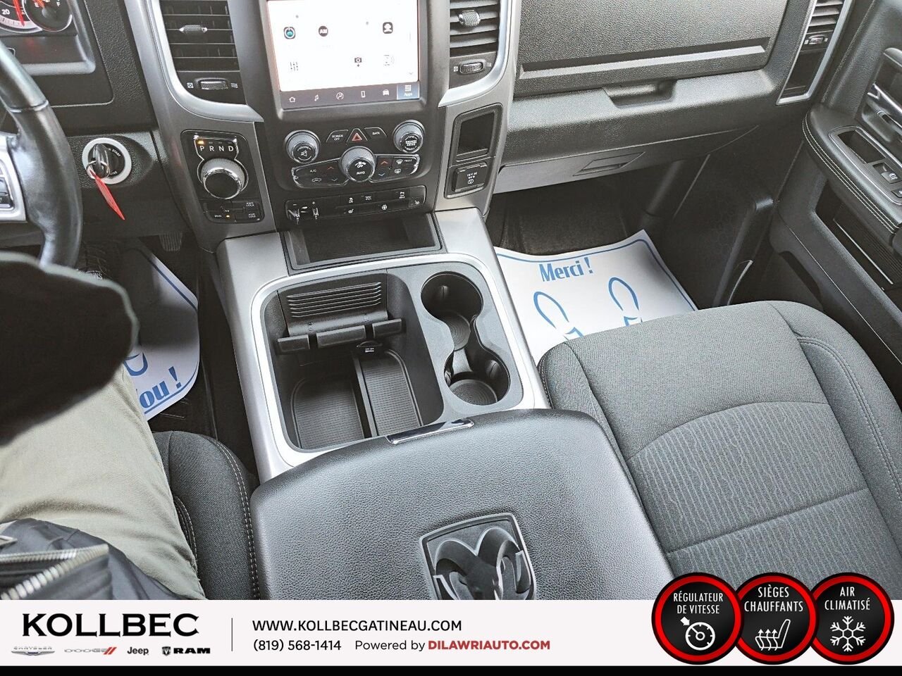 RAM 1500 CLASSIC Warlock CrewCab 4x4 2024 Argent Ottawa & Gatineau - photo #27