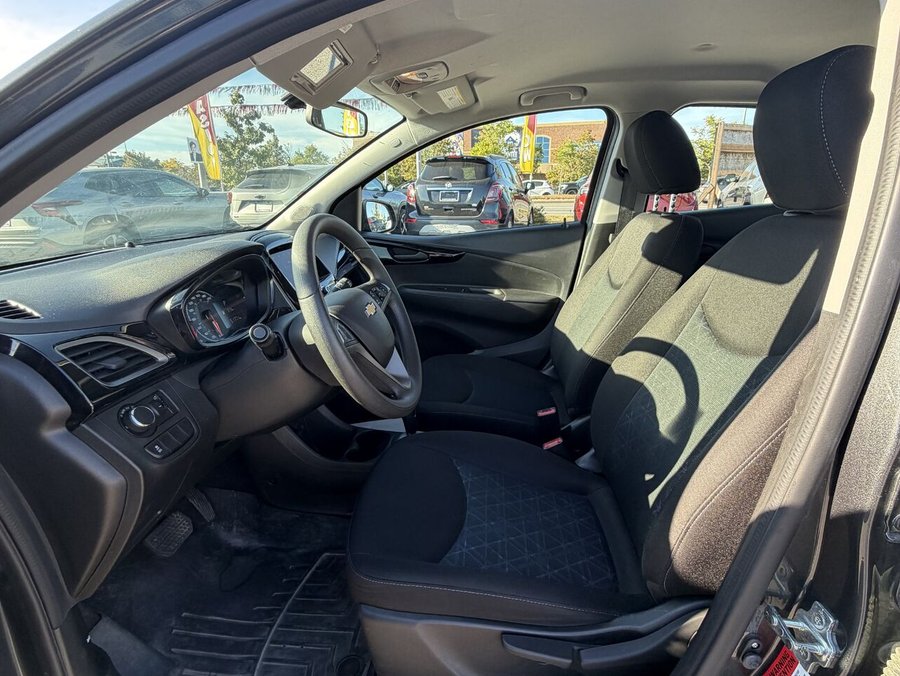 CHEVROLET SPARK 1LT 1LT à hayon 4 portes CVT 2022 Gris
