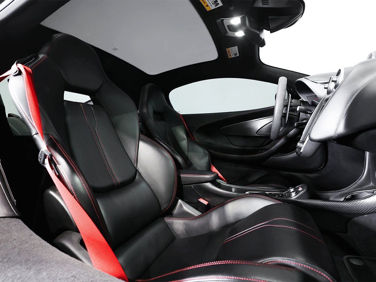 2018 McLaren 570GT Black Saint-Eustache - photo #9