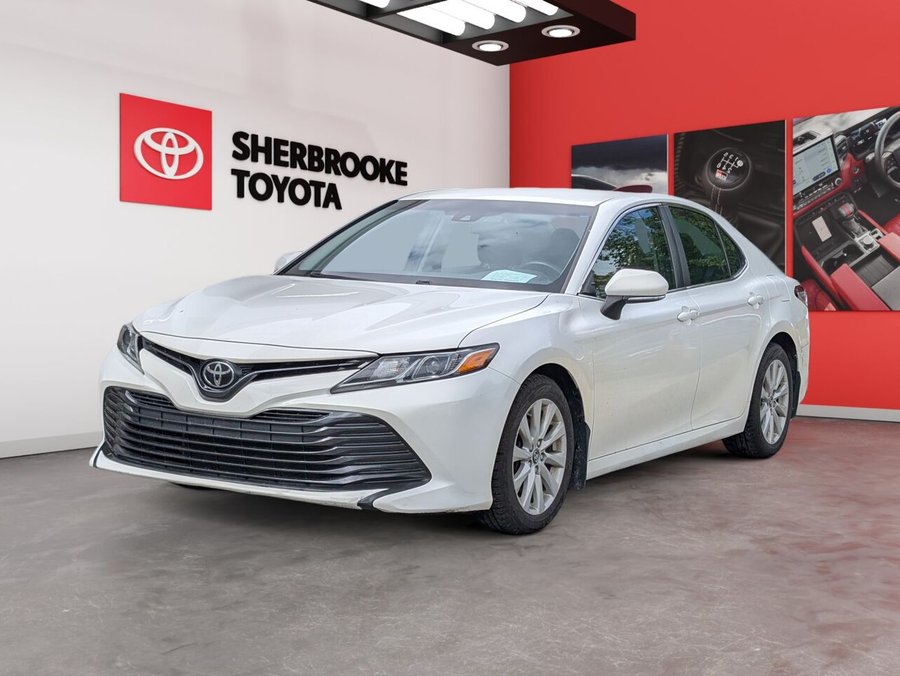 2018 Toyota Camry 2018 White