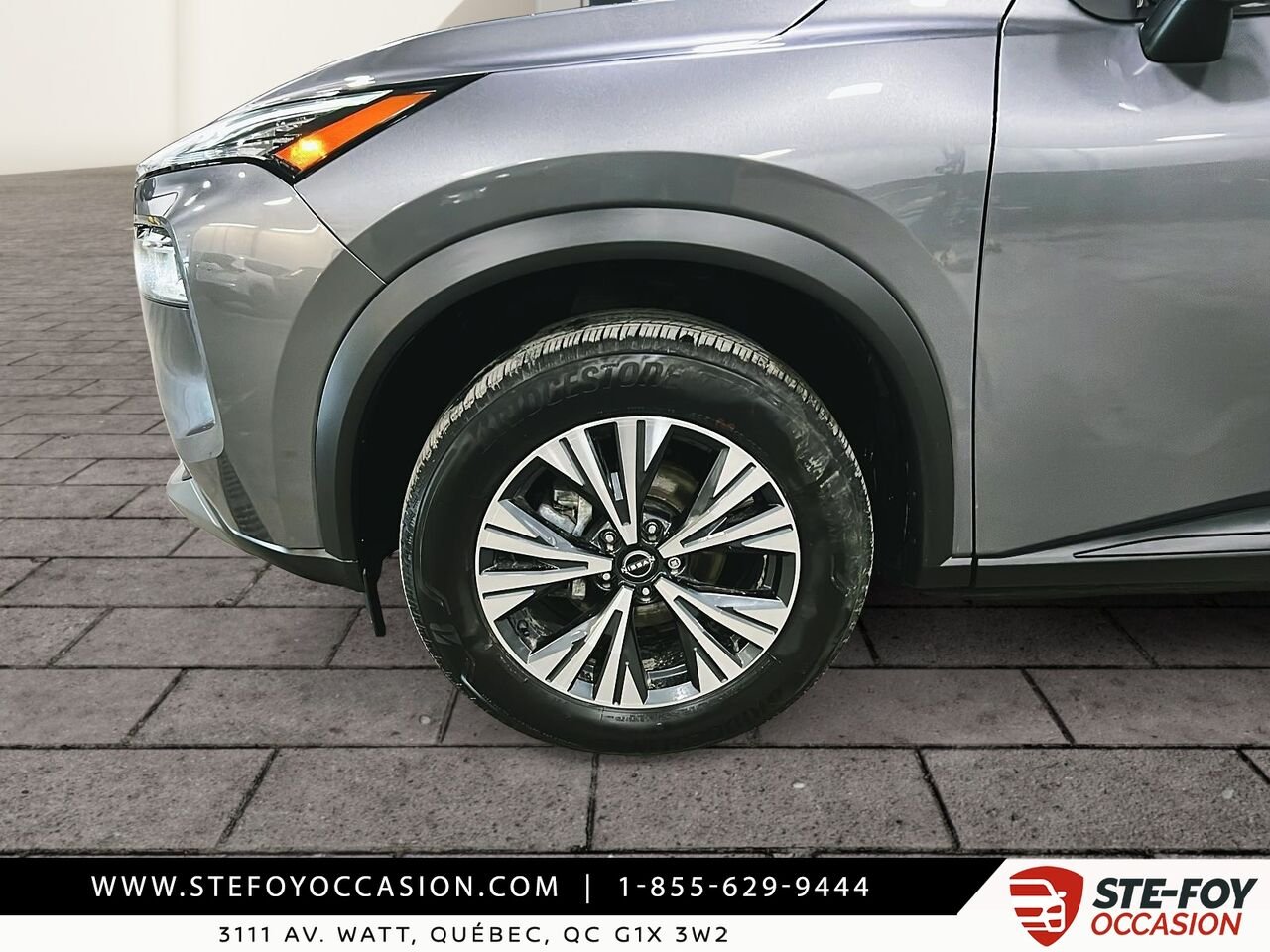 2023 Nissan Rogue Grey Québec - photo #6