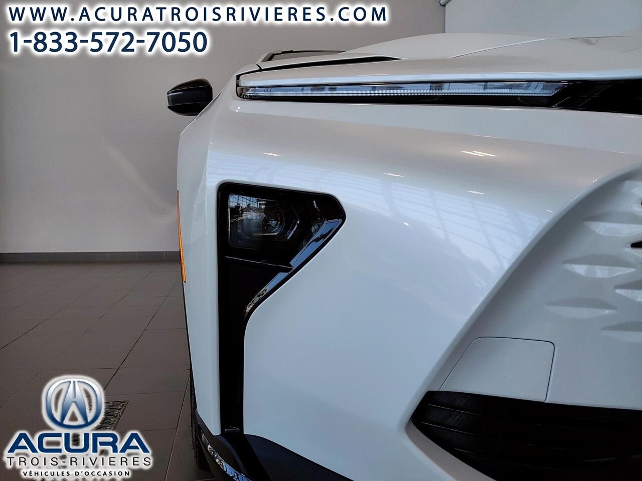 Toyota Crown Signia HEV 2025 Blanc Trois-Rivières - photo #3