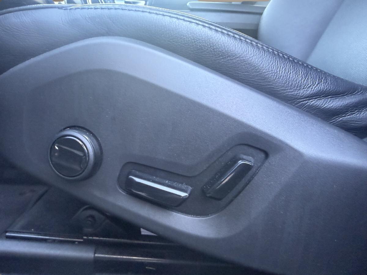Volvo XC60 2024 Gris  - photo #8