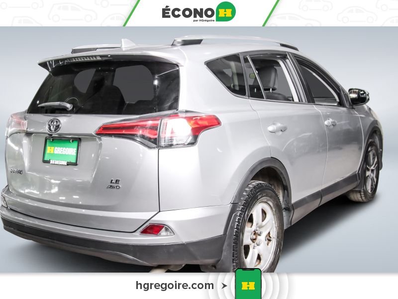 2018 Toyota Rav 4 Silver Laval - photo #6