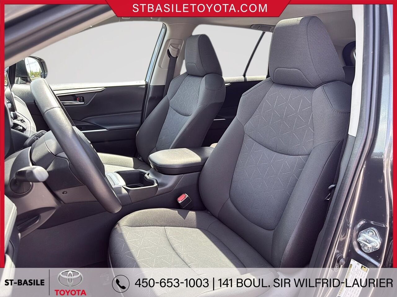 TOYOTA RAV4 2025 Gris magnétique métallisé Saint-Basile-le-Grand - photo #10