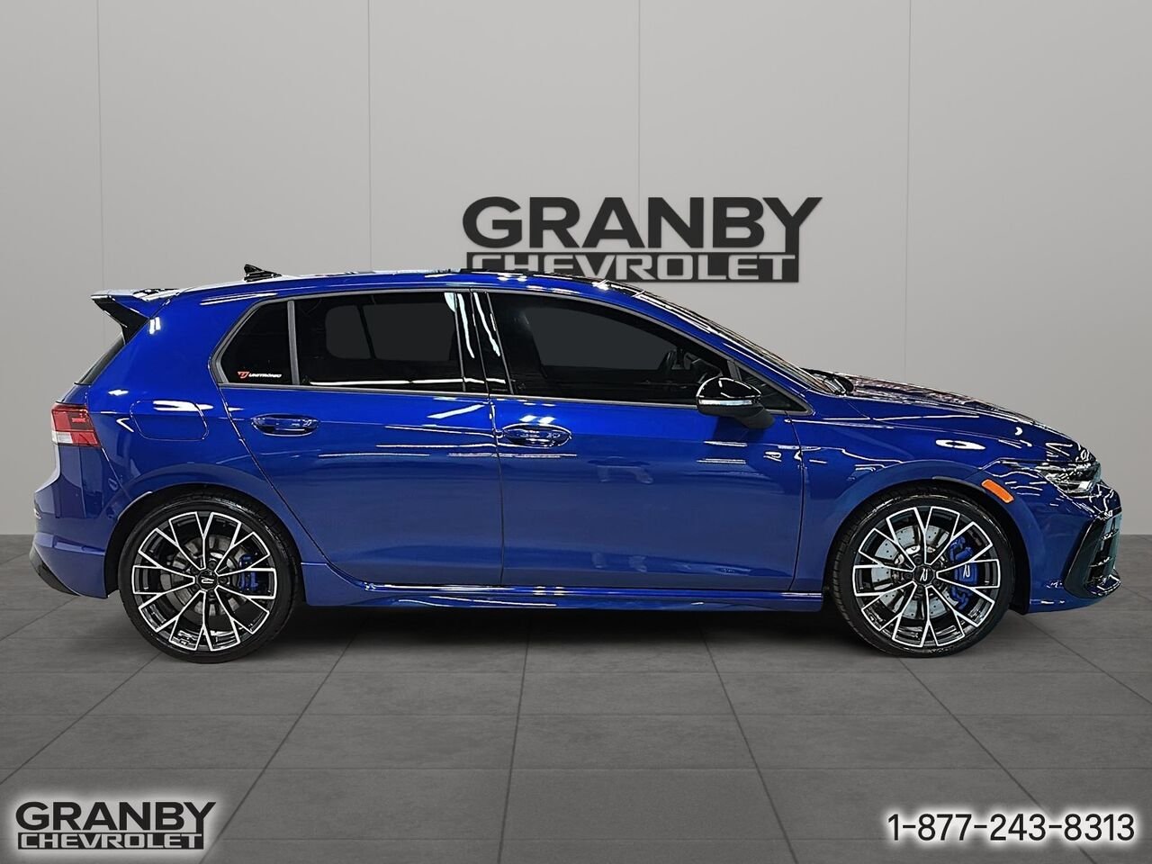 Volkswagen Golf R | G3872 2025 Bleu Granby - photo #3