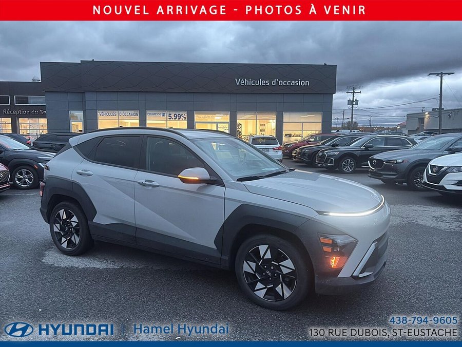 Hyundai Kona 2.0L Preferred TA 2024 Gris