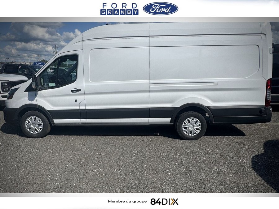 2025 Ford E-TRANSIT FOURGONNETTE UTILITAIRE White