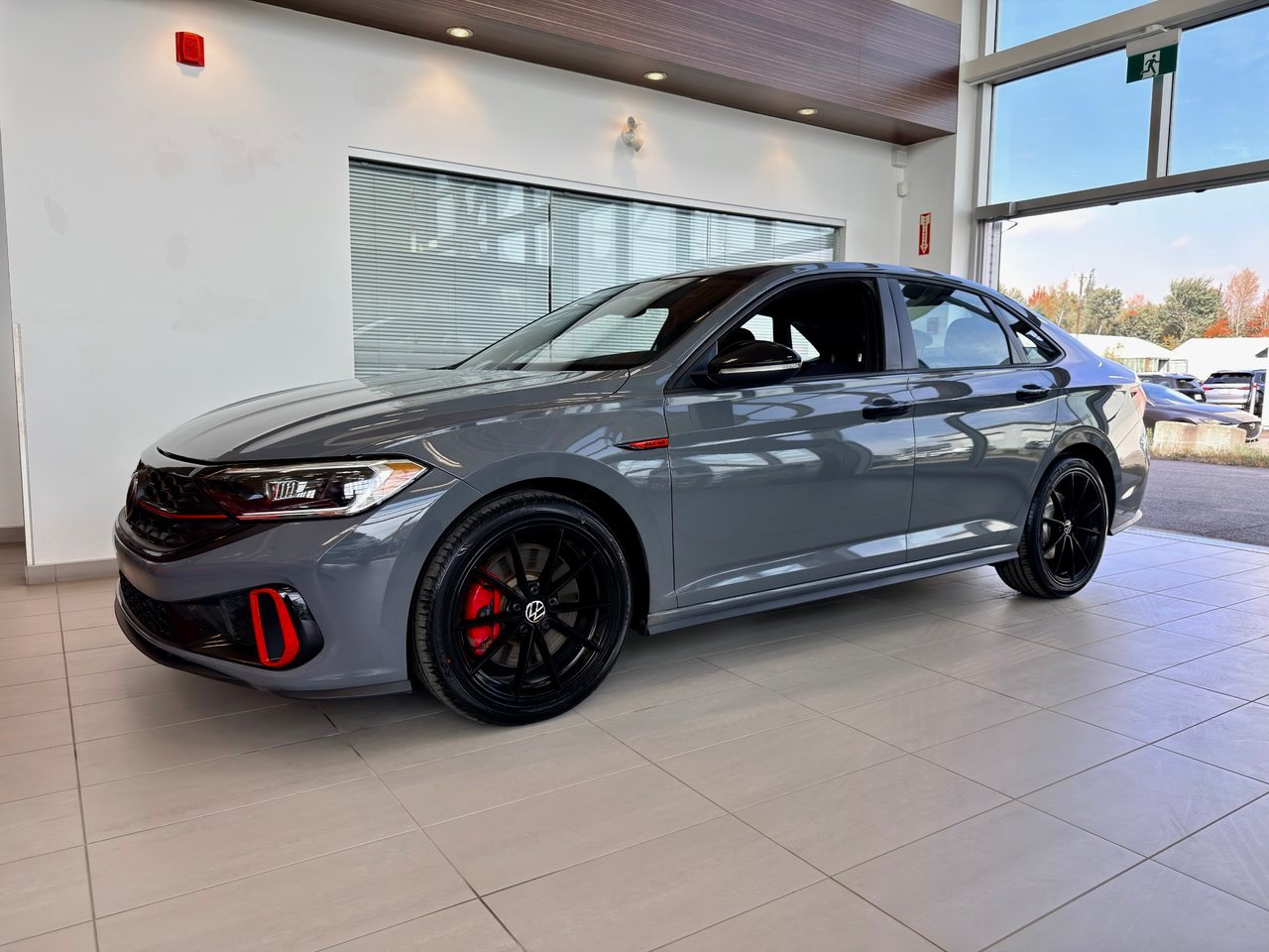Volkswagen Jetta GLI 2024 Gris Notre-Dame-des-Prairies - photo #1