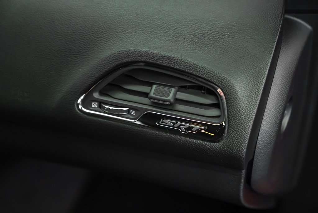 Dodge Challenger SRT 2016 Rouge Kirkland - photo #8