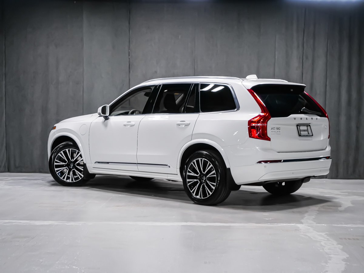 2024 Volvo XC90 Recharge T8 CORE BRIGHT CLIMATE White Montreal - photo #3