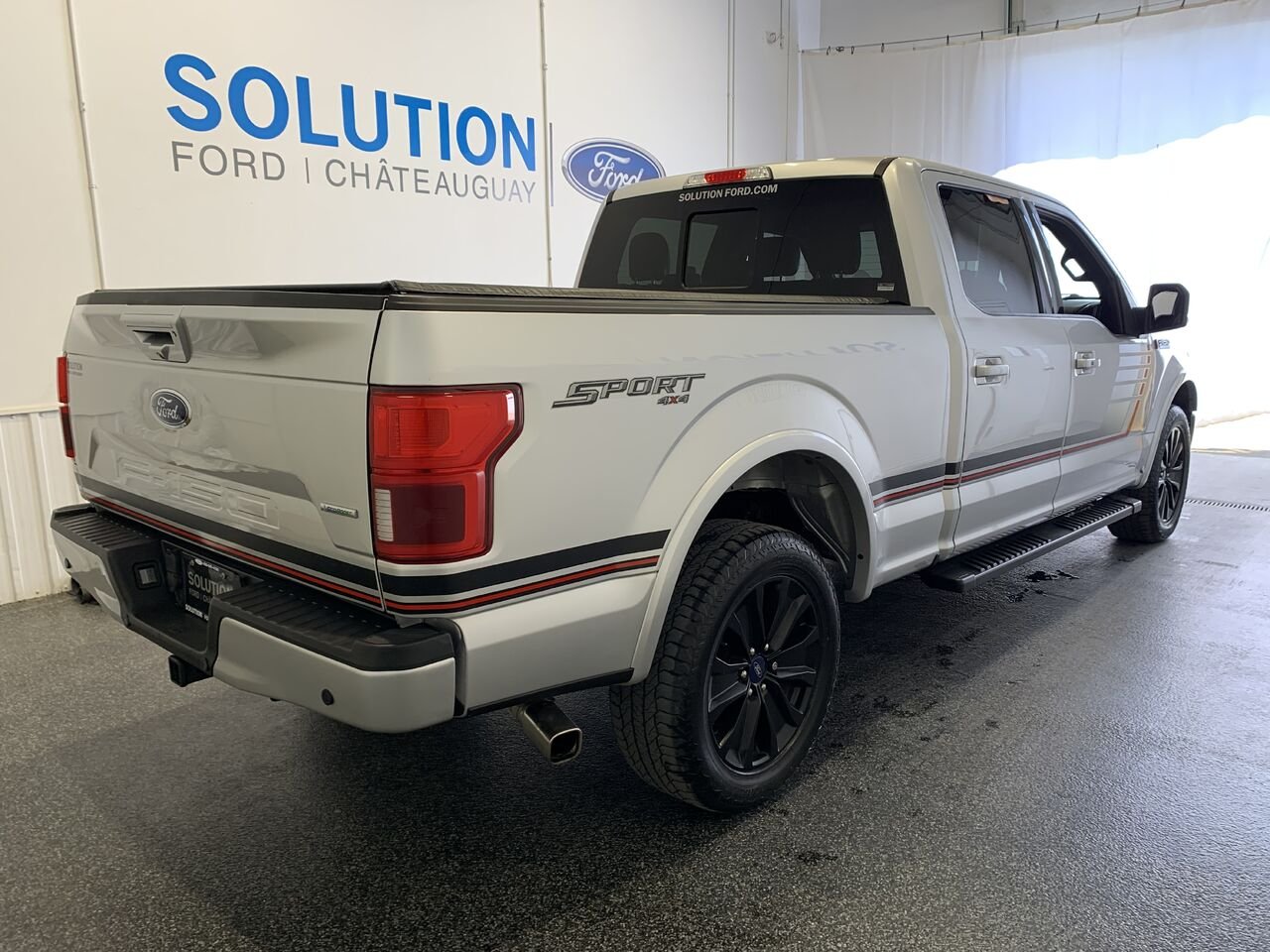 Ford F-150 LARIAT, EDITION SPECIALE, 3.5L, 157 WB, 2019 Argent Châteauguay - photo #7