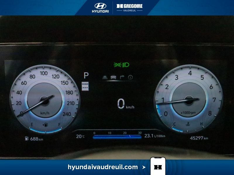 Hyundai Elantra 2025 Blanc Laval - photo #24