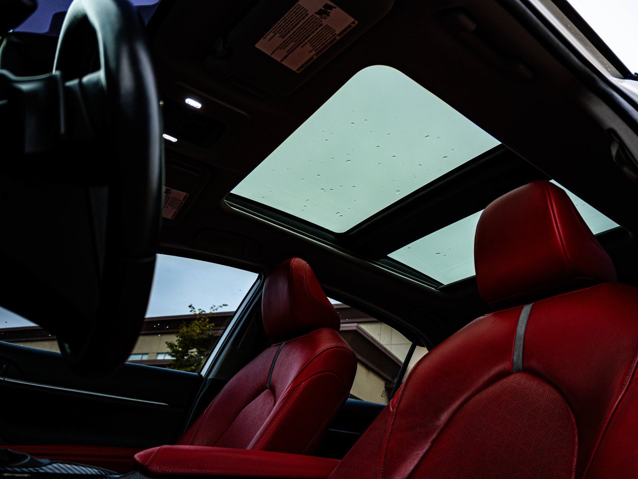 2021 Toyota Camry XSE Auto Wind Chill w/Black Roof Sherwood Park - photo #17