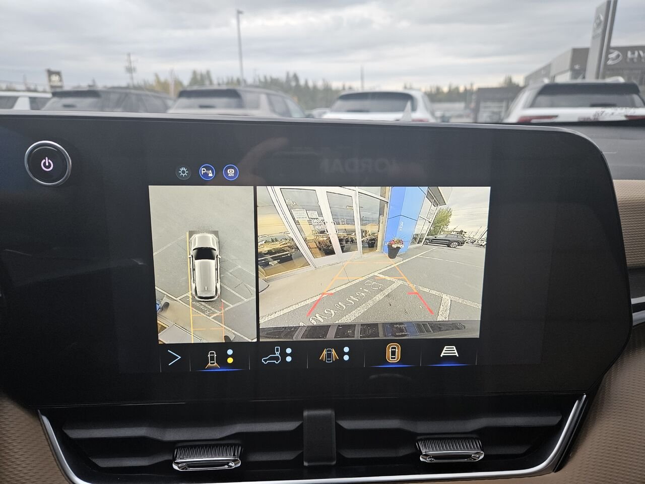 2027 Chevrolet Equinox 4 portes 4RM ACTIV Mosaic Black Metallic Thetford Mines - photo #9