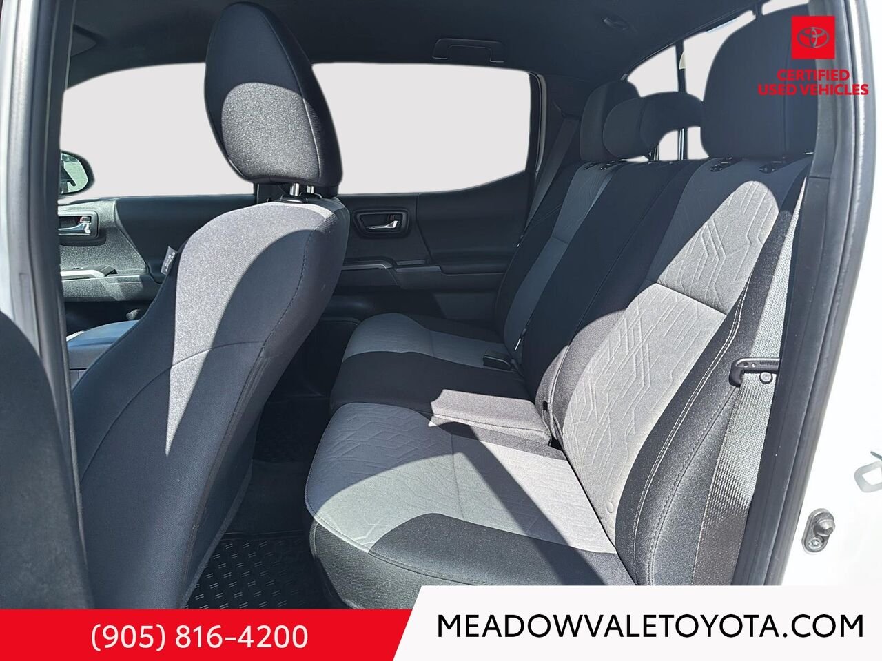 2022 Toyota Tacoma 6 Cylinder, New Tires, Tonneau Cover, Reliable and Dependable White Mississauga - photo #20