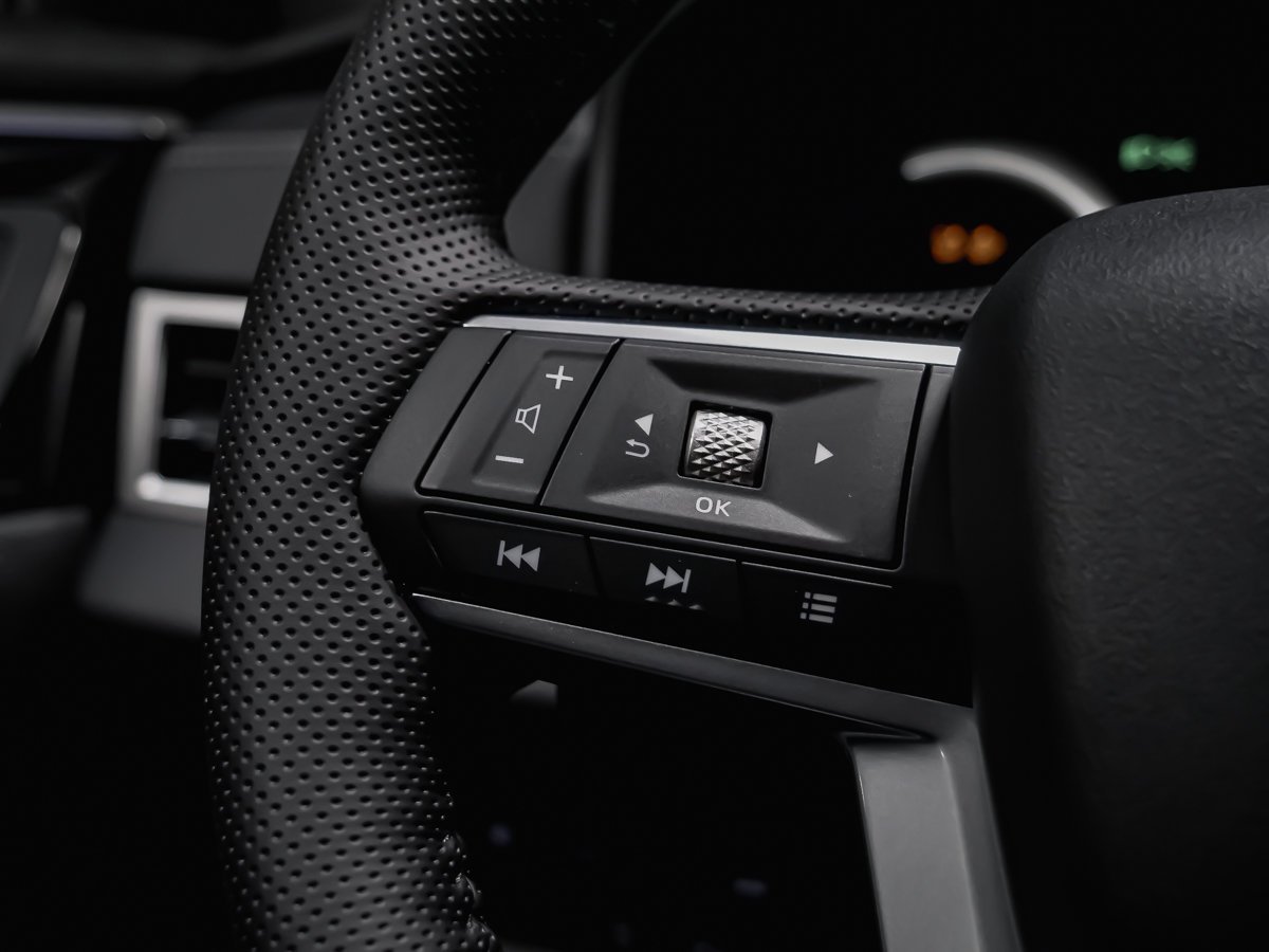 Mitsubishi Outlander PHEV GT 2026 Fini taillé diamant Noir de qualité supérieure Montréal - photo #16