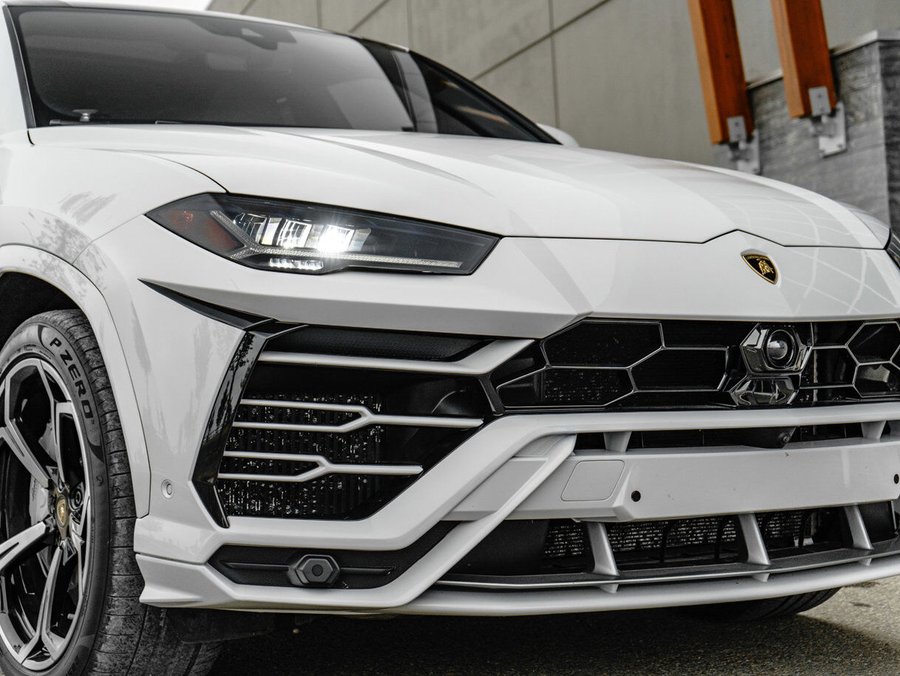 2020 Lamborghini Urus 2020 White