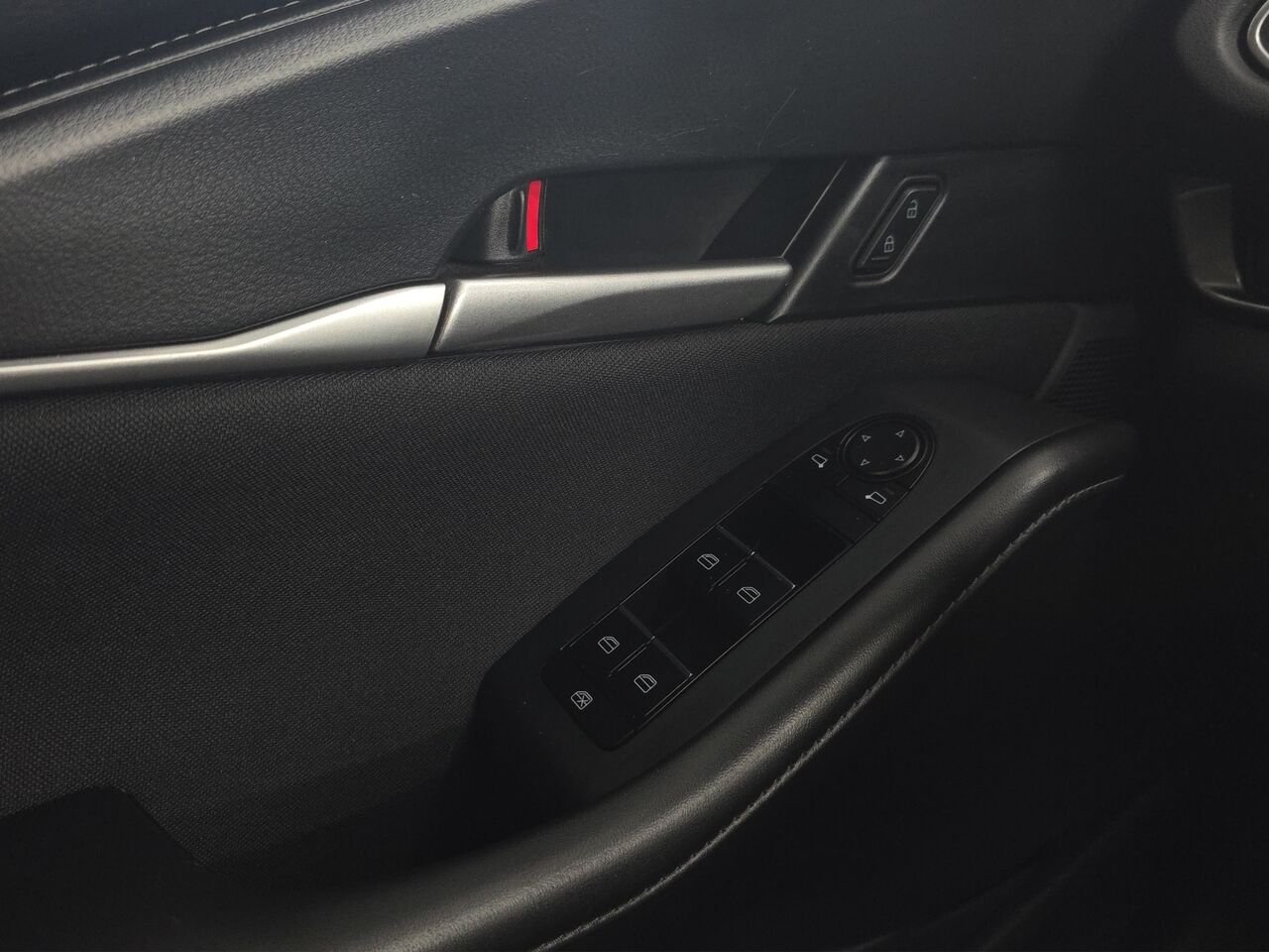 2025 Mazda CX-30 GX White Val-David - photo #15