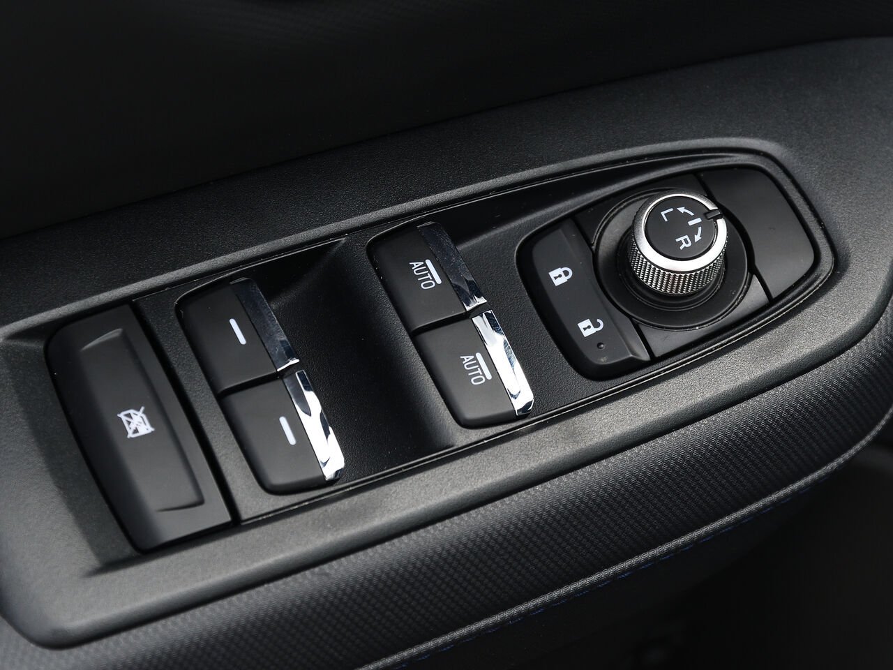 2026 Subaru Forester Limited Black Saint-Hyacinthe - photo #13