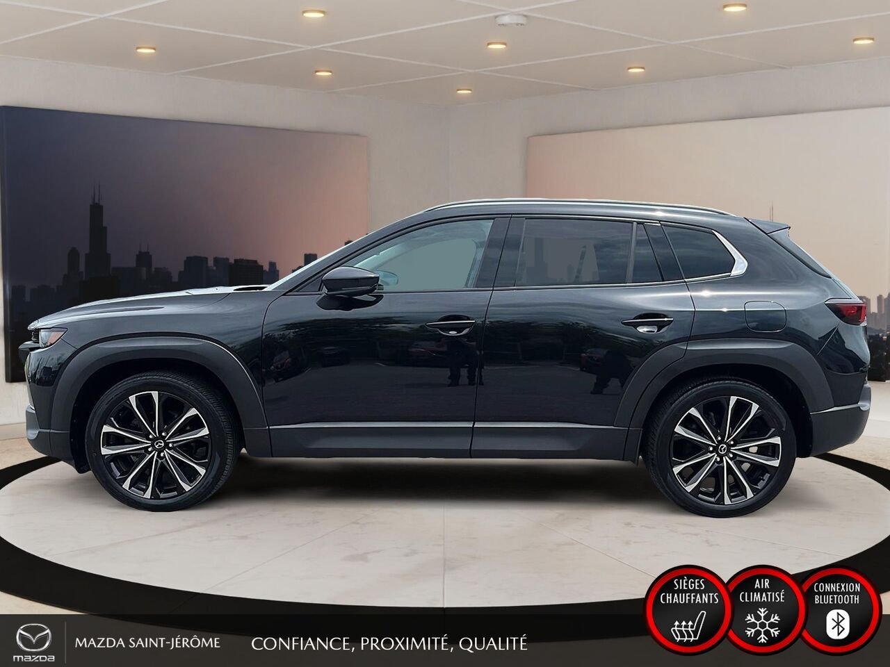 Mazda CX-50 GT avec moteur turbo | TOIT PANORAMIQUE | CUIR | AWD | 2024 Noir Saint-Jérôme - photo #10