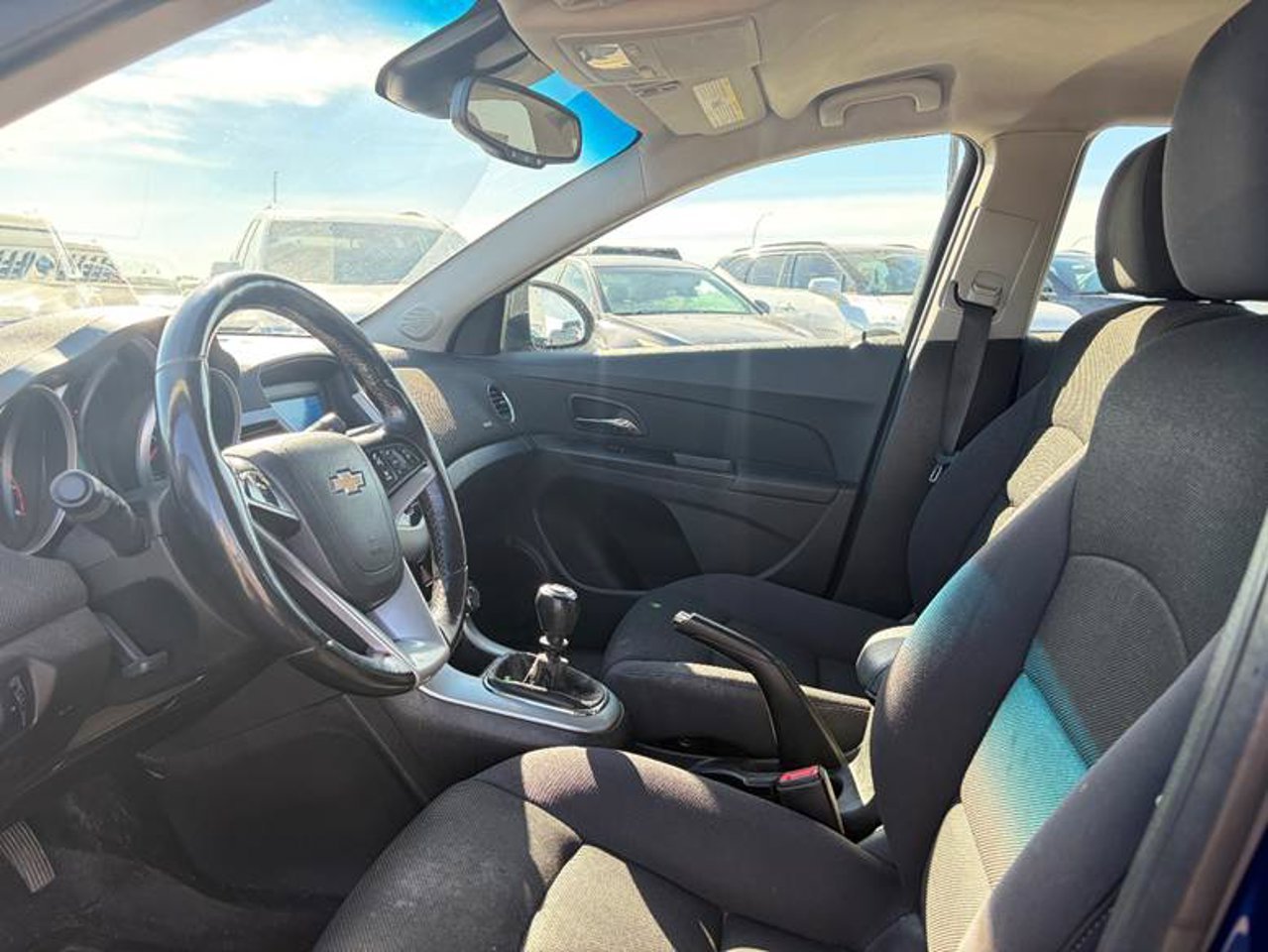 2012 Chevrolet Cruze 4dr Sdn LT Turbo w/1SA Blue Sherwood Park - photo #5