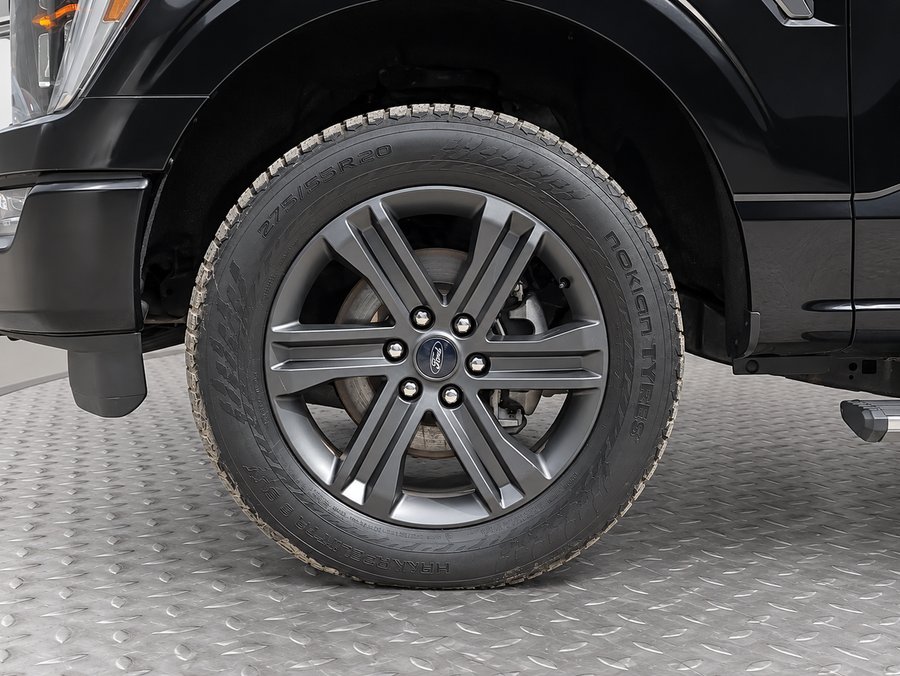 2023 Ford F-150 LARIAT, SuperCrew Black