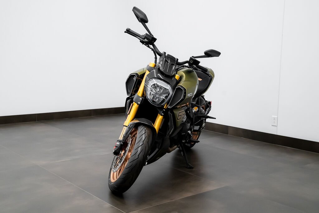 2021 Ducati Diavel 1260S Saint-Eustache - photo #2